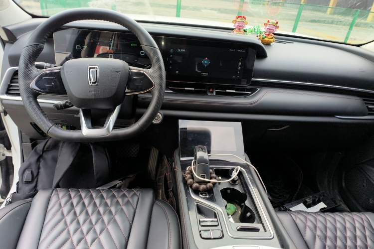 Used Bestune T99 2020 20TD Automatic Premium Edition Interior 2