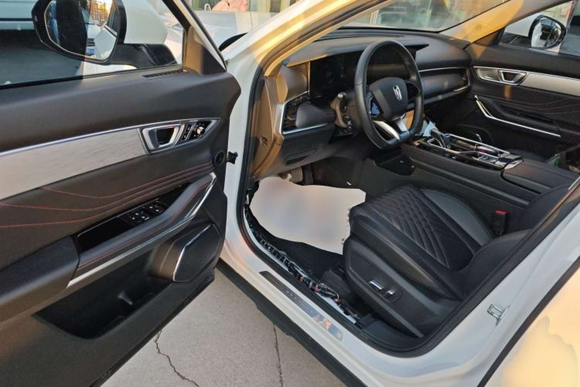 Used Bestune T99 2020 20TD Automatic Premium Edition Interior 3