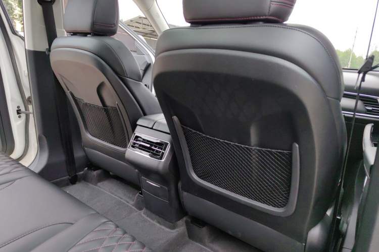 Used Bestune T99 2020 20TD Automatic Premium Edition Interior 6