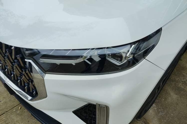Used Bestune T99 2020 20TD Automatic Premium Edition Left Front Headlight