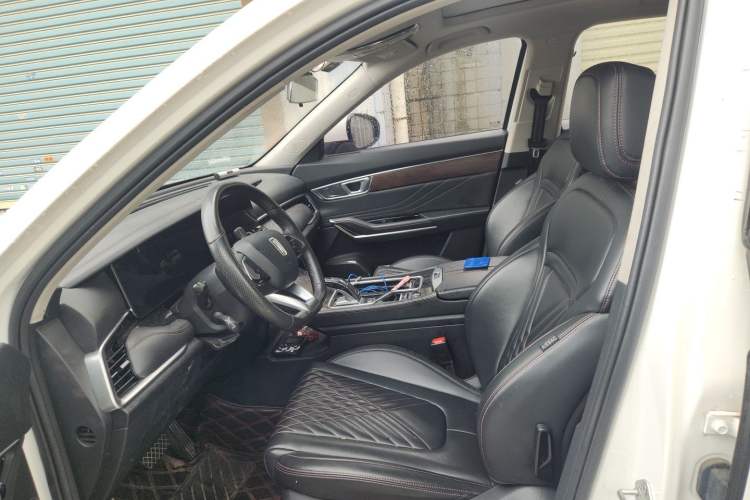Used Bestune T99 2020 20TD Automatic Premium Edition Left Front Seat