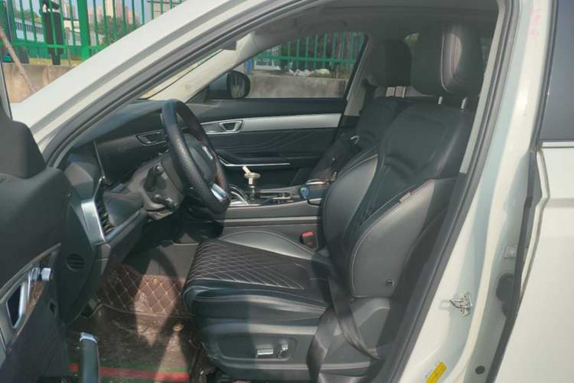 Used Bestune T99 2020 20TD Automatic Luxury Edition Left Front Seat