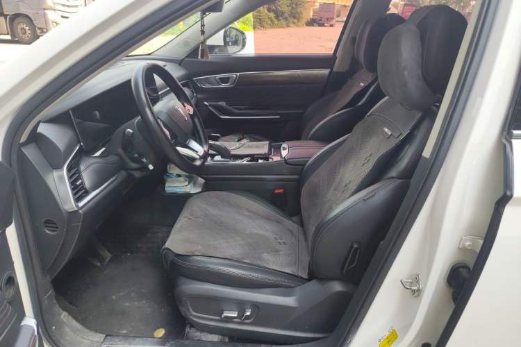 Used Bestune T99 2020 20TD Automatic Prestige Edition Left Front Seat