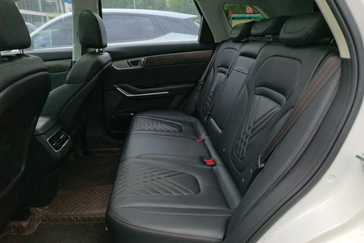 Used Bestune T99 2020 20TD Automatic Premium Edition Left Rear Seat