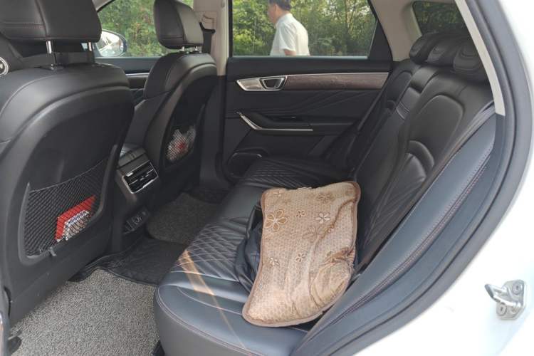 Used Bestune T99 2020 20TD Automatic Prestige Edition Left Rear Seat