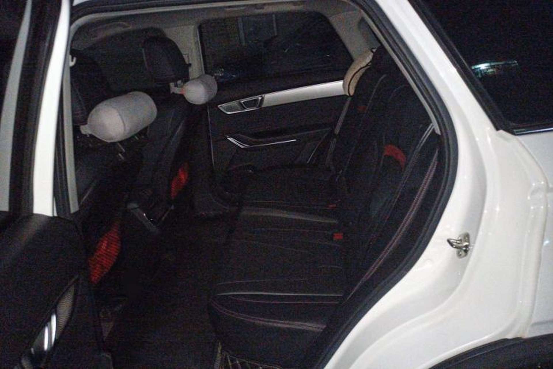 Used Bestune T99 2020 20TD Automatic Sport Premium Edition Left Rear Seat