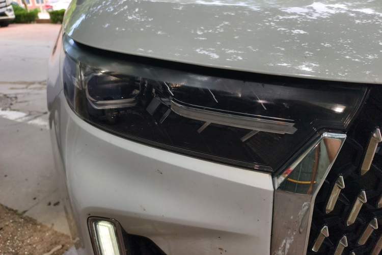 Used Bestune T99 2020 20TD Automatic Premium Edition Right Front Headlight