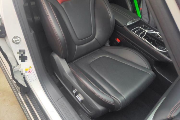 Used Bestune T99 2020 20TD Automatic Sport Premium Edition Right Front Seat