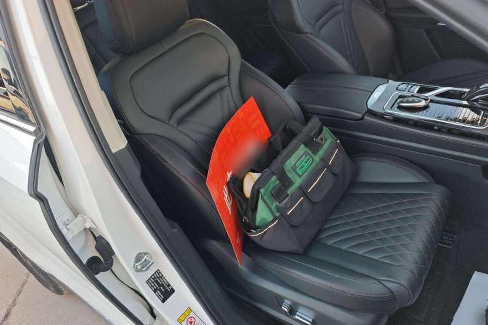 Used Bestune T99 2020 20TD Automatic Premium Edition Right Front Seat