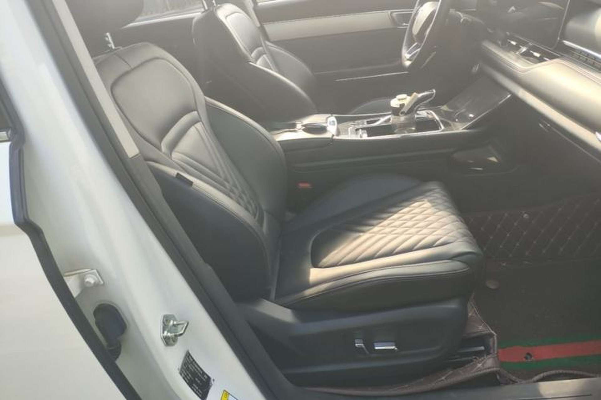 Used Bestune T99 2020 20TD Automatic Luxury Edition Right Front Seat