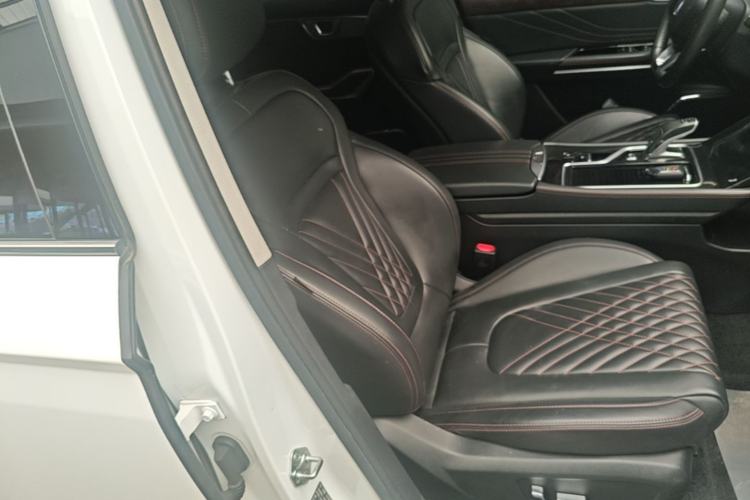 Used Bestune T99 2020 20TD Automatic Premium Edition Right Front Seat