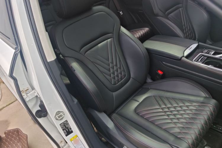 Used Bestune T99 2020 20TD Automatic Prestige Edition Right Front Seat