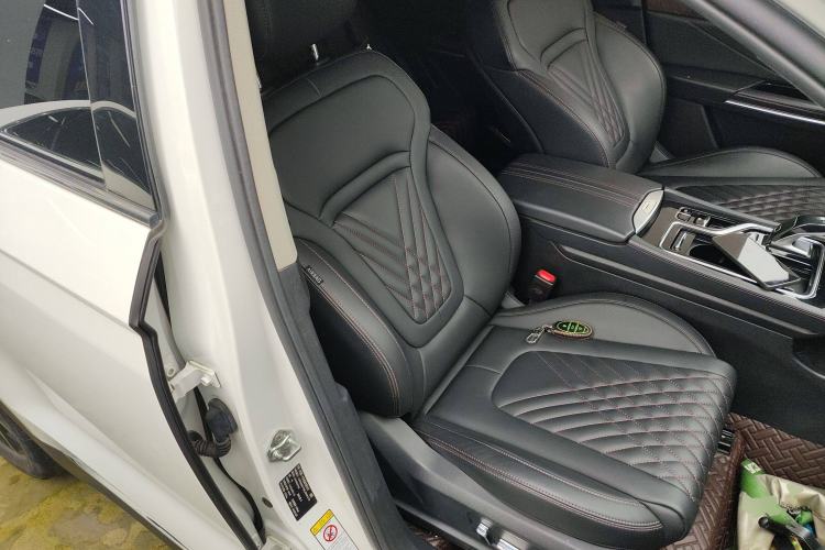 Used Bestune T99 2020 20TD Automatic Premium Edition Right Front Seat