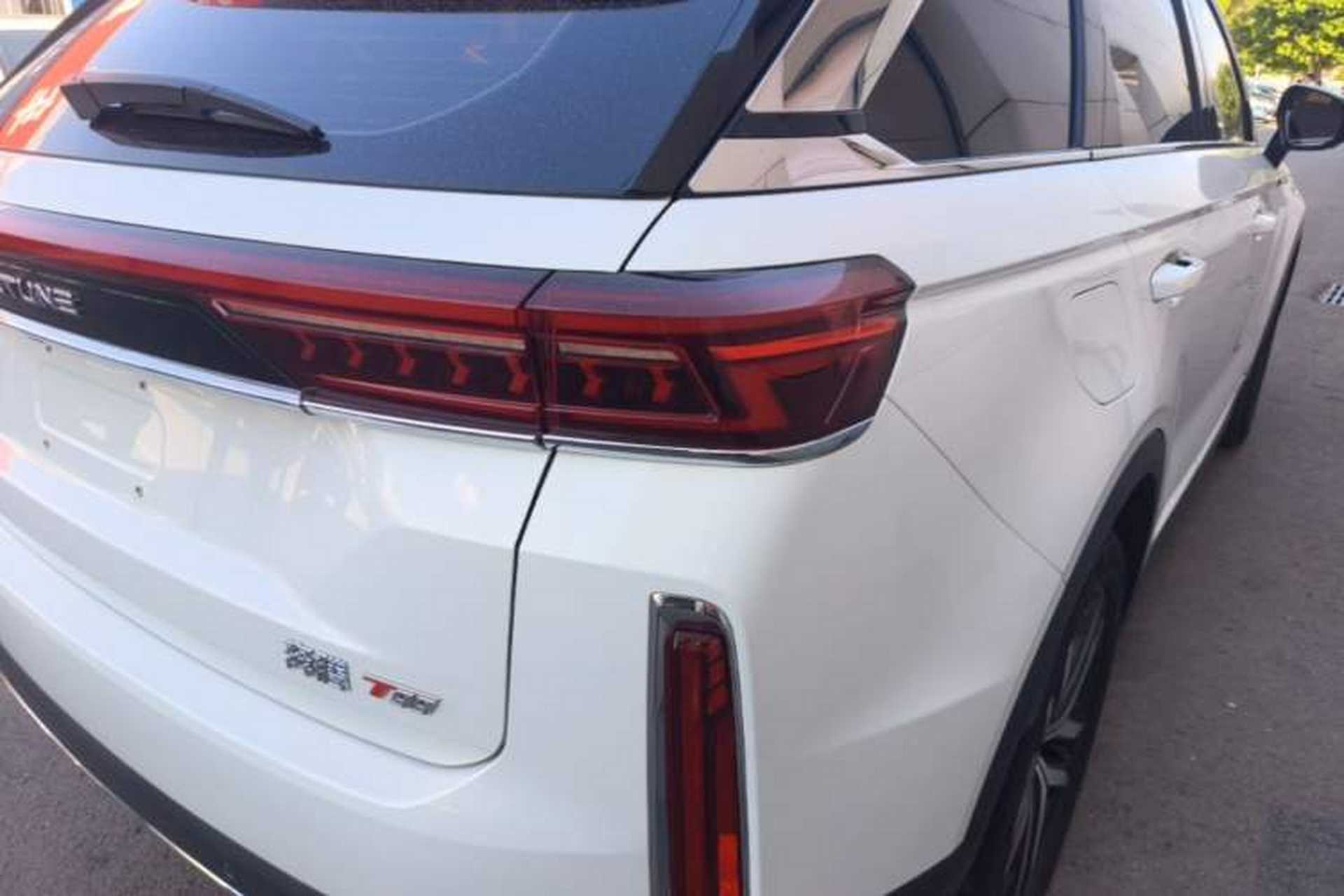 Used Bestune T99 2020 20TD Automatic Premium Edition Right Rear Taillight