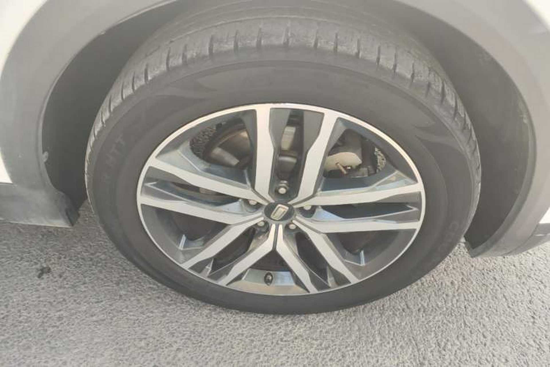 Used Bestune T99 2020 20TD Automatic Luxury Edition Right Rear Wheel Hub