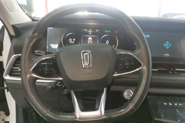 Used Bestune T99 2020 20TD Automatic Premium Edition Steering Wheel