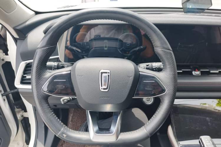 Used Bestune T99 2020 20TD Automatic Prestige Edition Steering Wheel