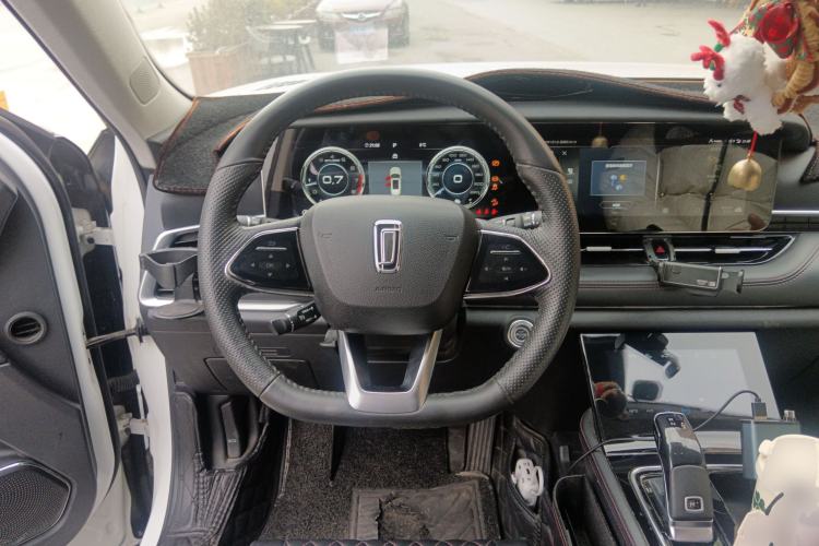 Used Bestune T99 2020 20TD Automatic Premium Edition Steering Wheel