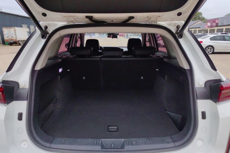Used Bestune T99 2020 20TD Automatic Premium Edition Trunk