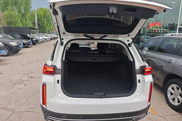 Used Bestune T99 2020 20TD Automatic Luxury Edition Trunk