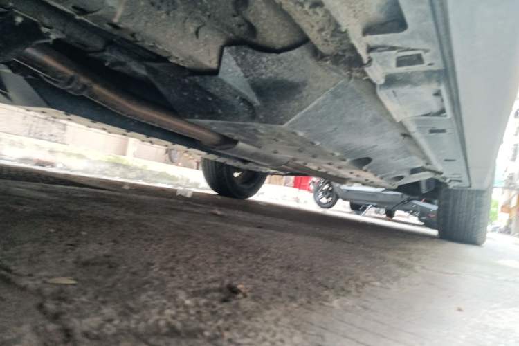 Used Bestune T99 2022 20TD Automatic Premium Edition Chassis Front Left