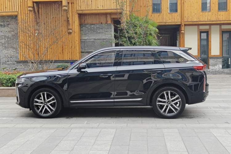 Used Bestune T99 2022 20TD Automatic Prestige Special Edition Exterior 6