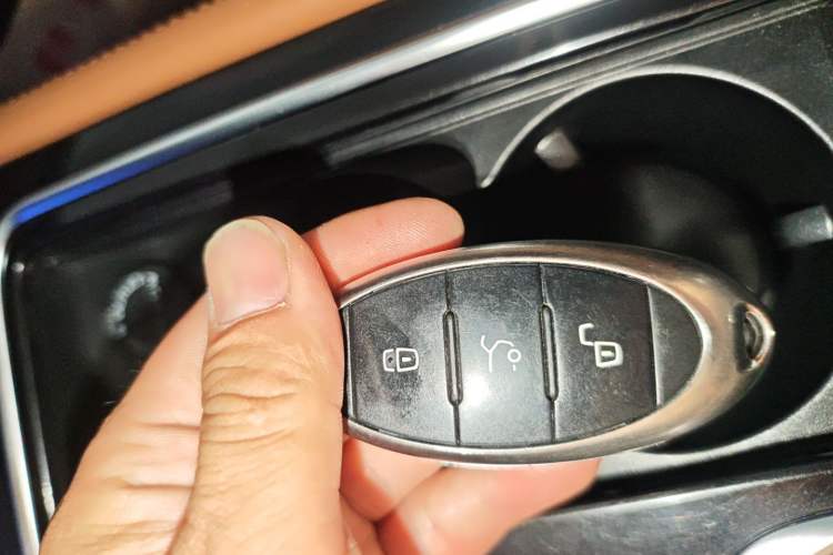 Used Bestune T99 2022 20TD Automatic Premium Edition Interior 1