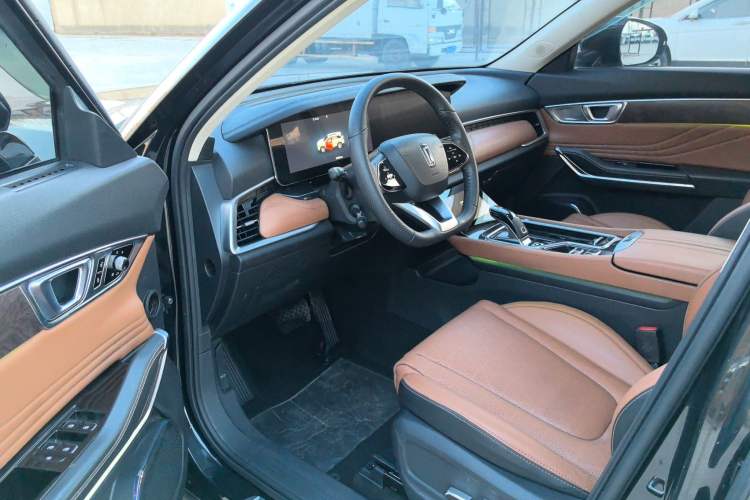 Used Bestune T99 2022 20TD Automatic Premium Edition Interior 2