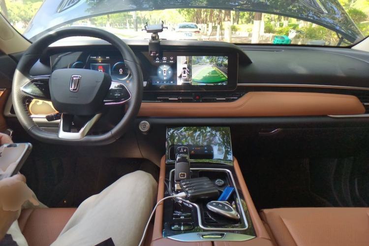 Used Bestune T99 2022 20TD Automatic Prestige Special Edition Interior 2