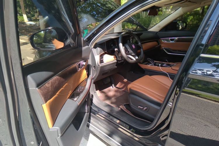 Used Bestune T99 2022 20TD Automatic Prestige Special Edition Interior 3
