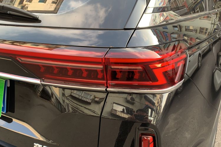 Used Bestune T99 2022 20TD Automatic Sport Premium Edition Right Rear Taillight