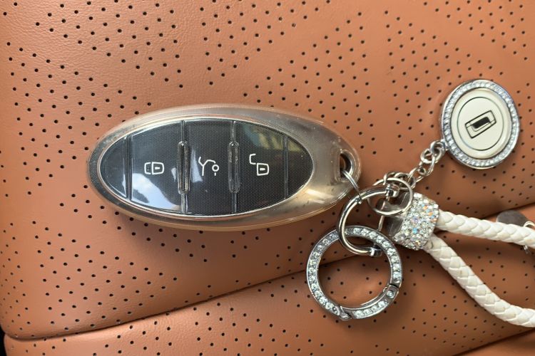 Used Bestune T99 2022 20TD Automatic Sport Premium Edition Vehicle Key