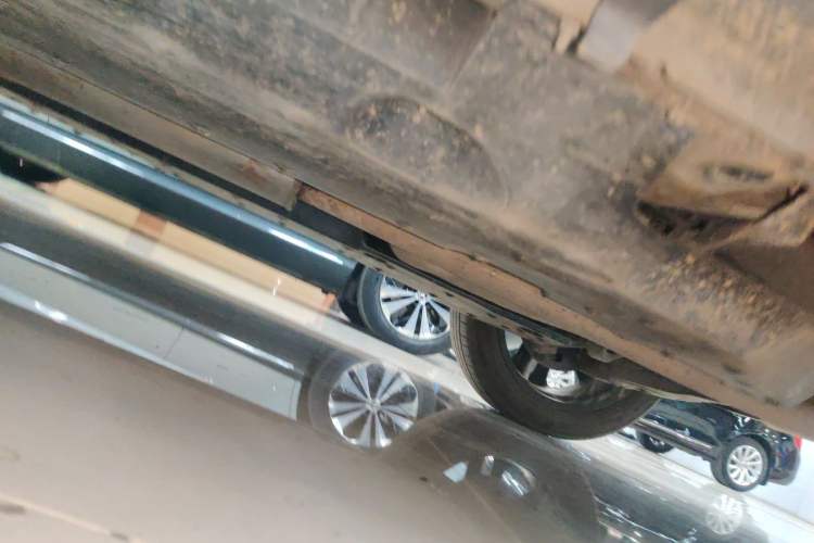 Used Bestune T99 2022 20TD Automatic Prestige Edition Chassis Rear Left