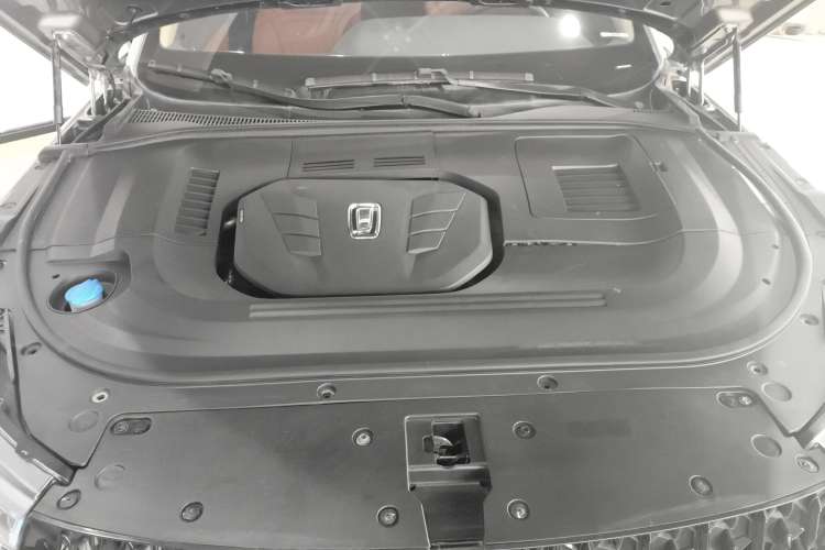 Used Bestune T99 2022 20TD Automatic Sport Prestige Special Edition Engine Bay
