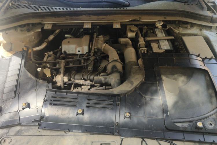 Used Bestune T99 2022 20TD Automatic Sport Prestige Edition Engine Bay