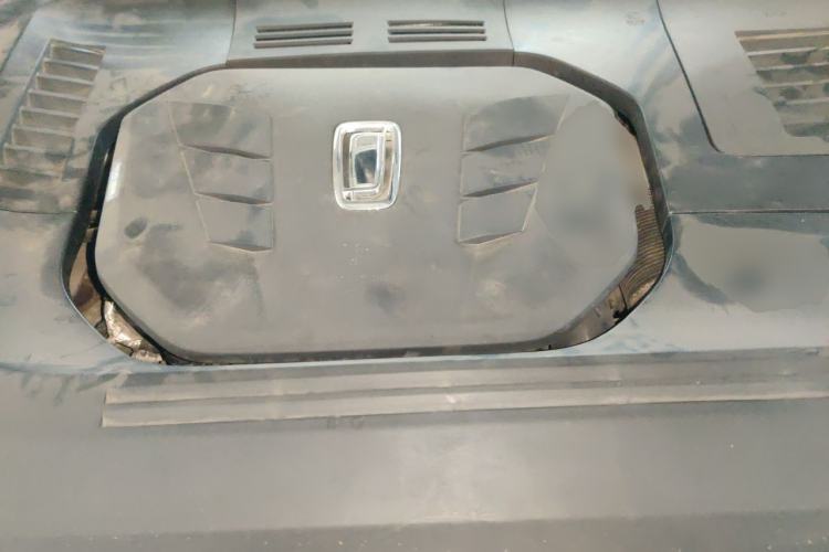 Used Bestune T99 2022 20TD Automatic Prestige Edition Engine Bay