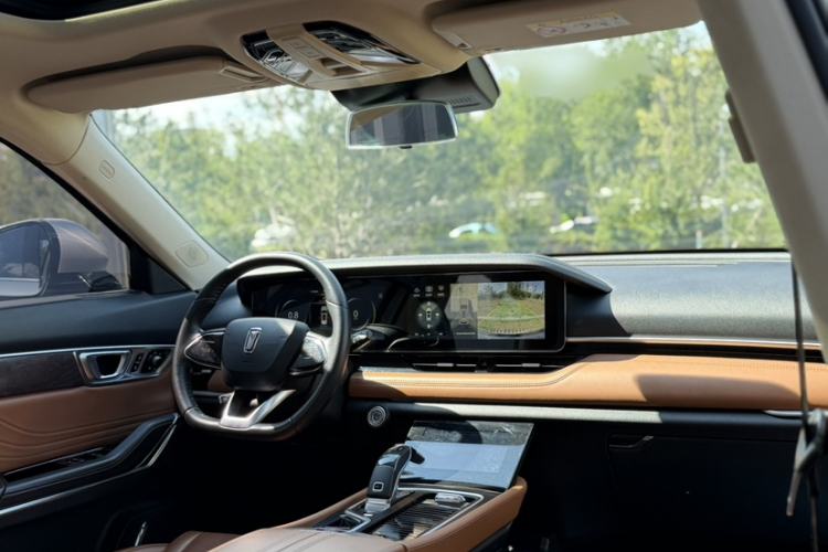 Used Bestune T99 2022 20TD Automatic Sport Prestige Edition Interior 4