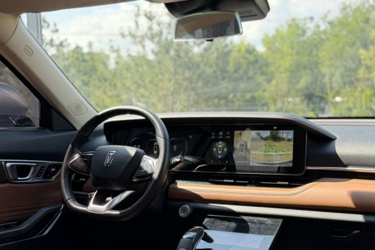 Used Bestune T99 2022 20TD Automatic Sport Prestige Edition Interior 7