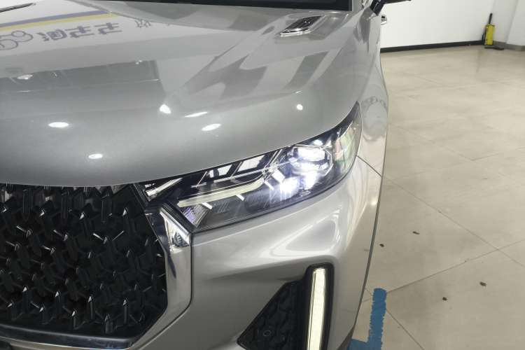 Used Bestune T99 2022 20TD Automatic Sport Prestige Special Edition Left Front Headlight