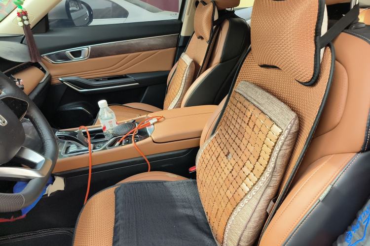 Used Bestune T99 2022 20TD Automatic Luxury Edition Left Front Seat