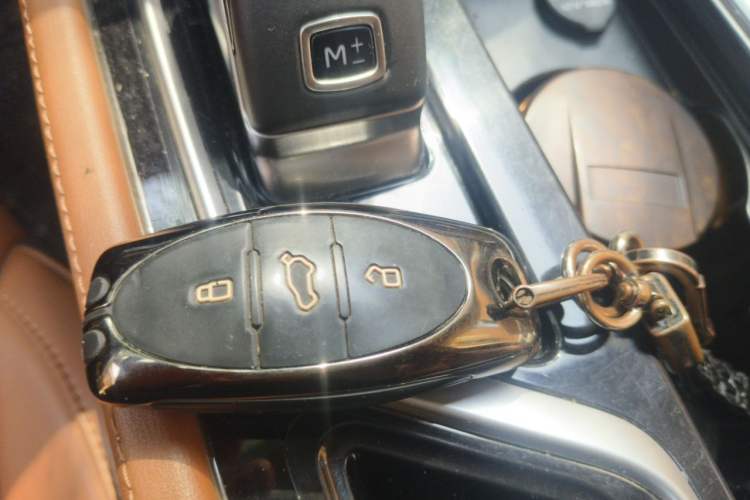 Used Bestune T99 2022 20TD Automatic Sport Prestige Edition Vehicle Key