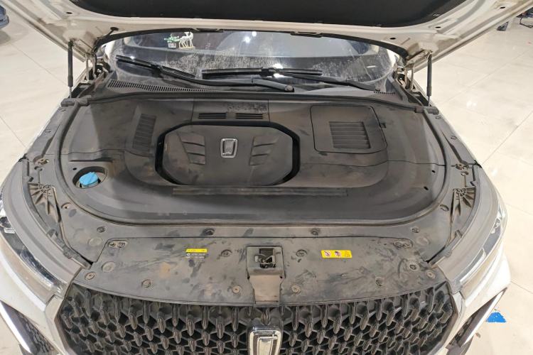 Used Bestune T99 2022 20TD Automatic Sport Premium Edition Engine Bay