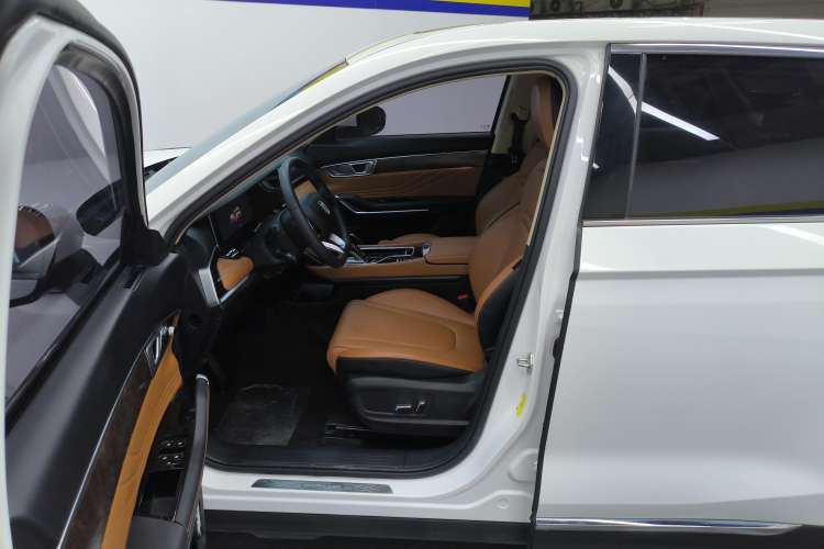 Used Bestune T99 2022 20TD Automatic Prestige Special Edition Left Front Seat