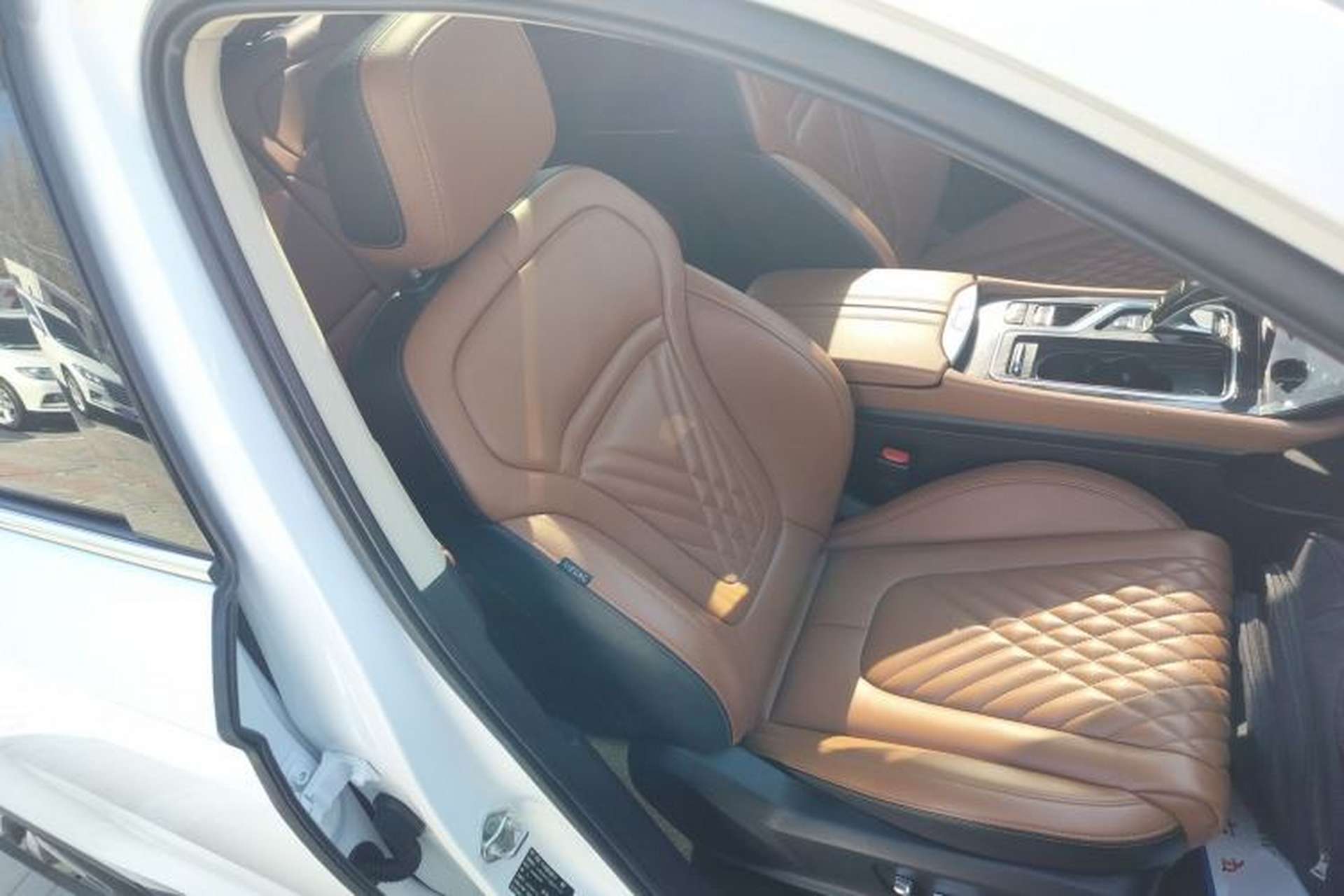 Used Bestune T99 2022 20TD Automatic Sport Luxury Edition Right Front Seat