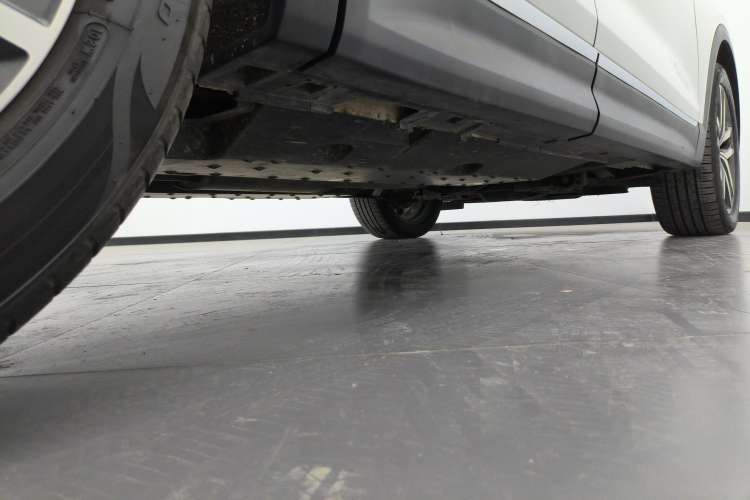 Used Bestune T99 2022 20TD Automatic Prestige Special Edition Right Side Sill