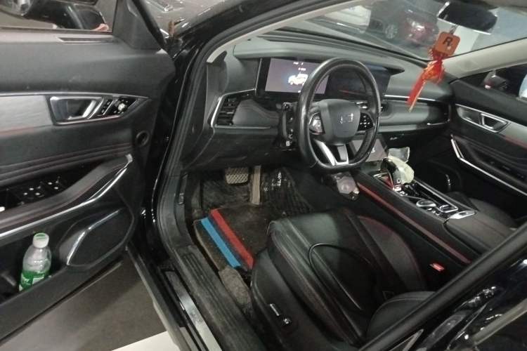 Used Bestune T99 2023 2.0T Automatic Prestige Edition Driver Seat