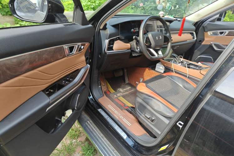 Used Bestune T99 2023 2.0T Automatic Premium (6AT) Driver Seat