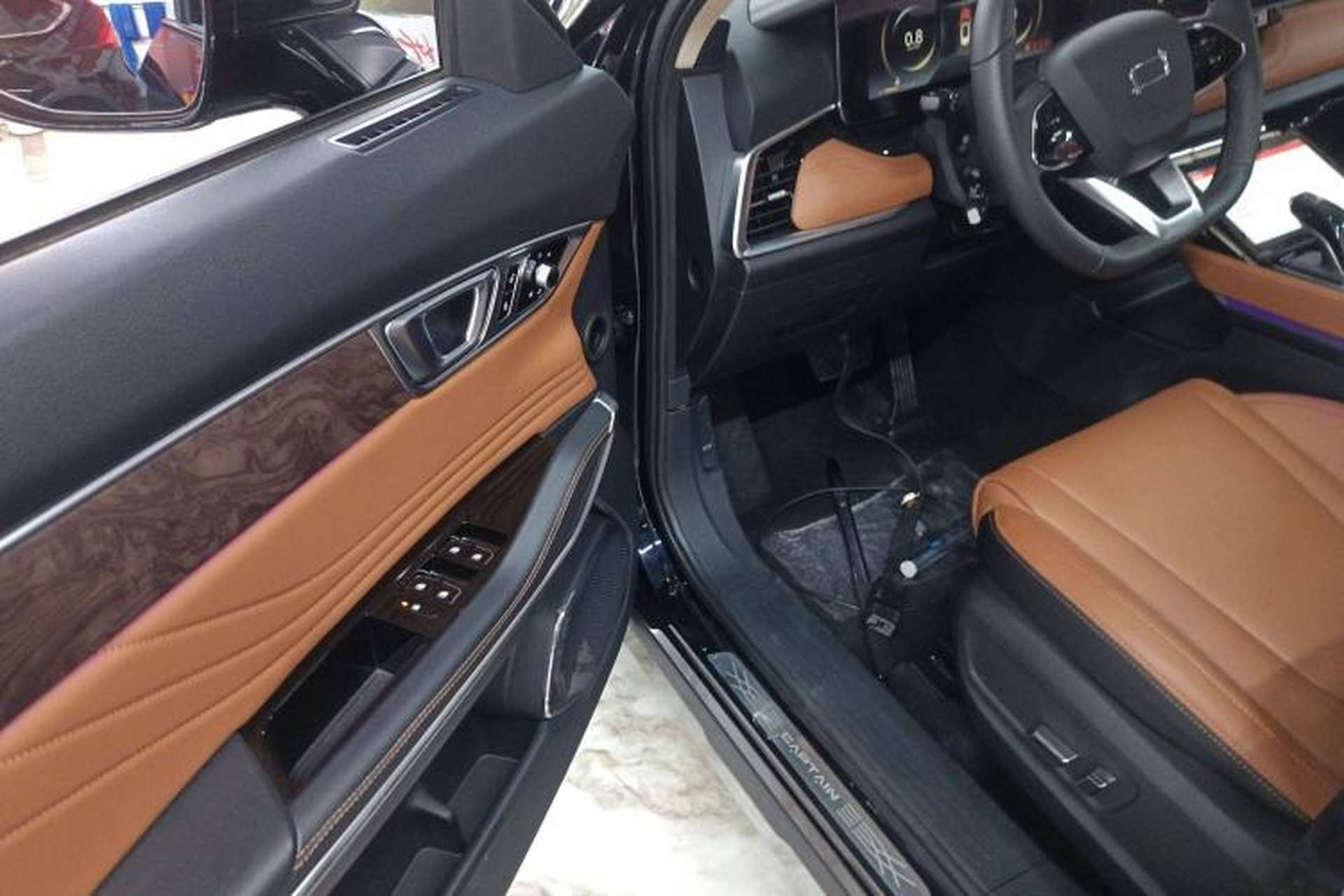 Used Bestune T99 2023 2.0T Automatic Premium (6AT) Driver Seat