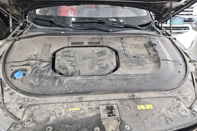 Used Bestune T99 2023 2.0T Automatic Premium (6AT) Engine Bay