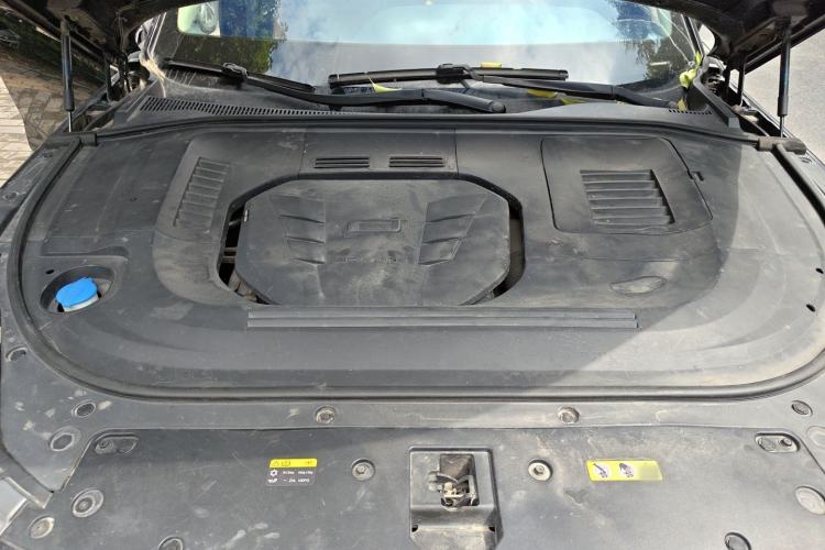Used Bestune T99 2023 2.0T Automatic Premium (6AT) Engine Bay